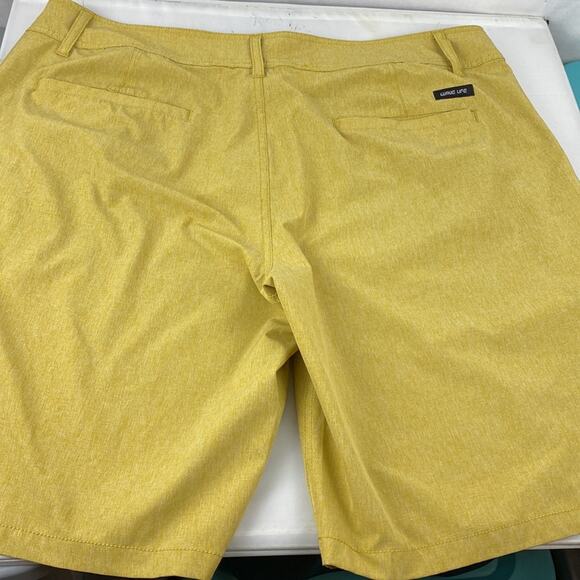 Wave Life Men's Short Mustard Yellow size 38 Beach Outdoor Board Hybrid Shorts - Picture 4 of 7